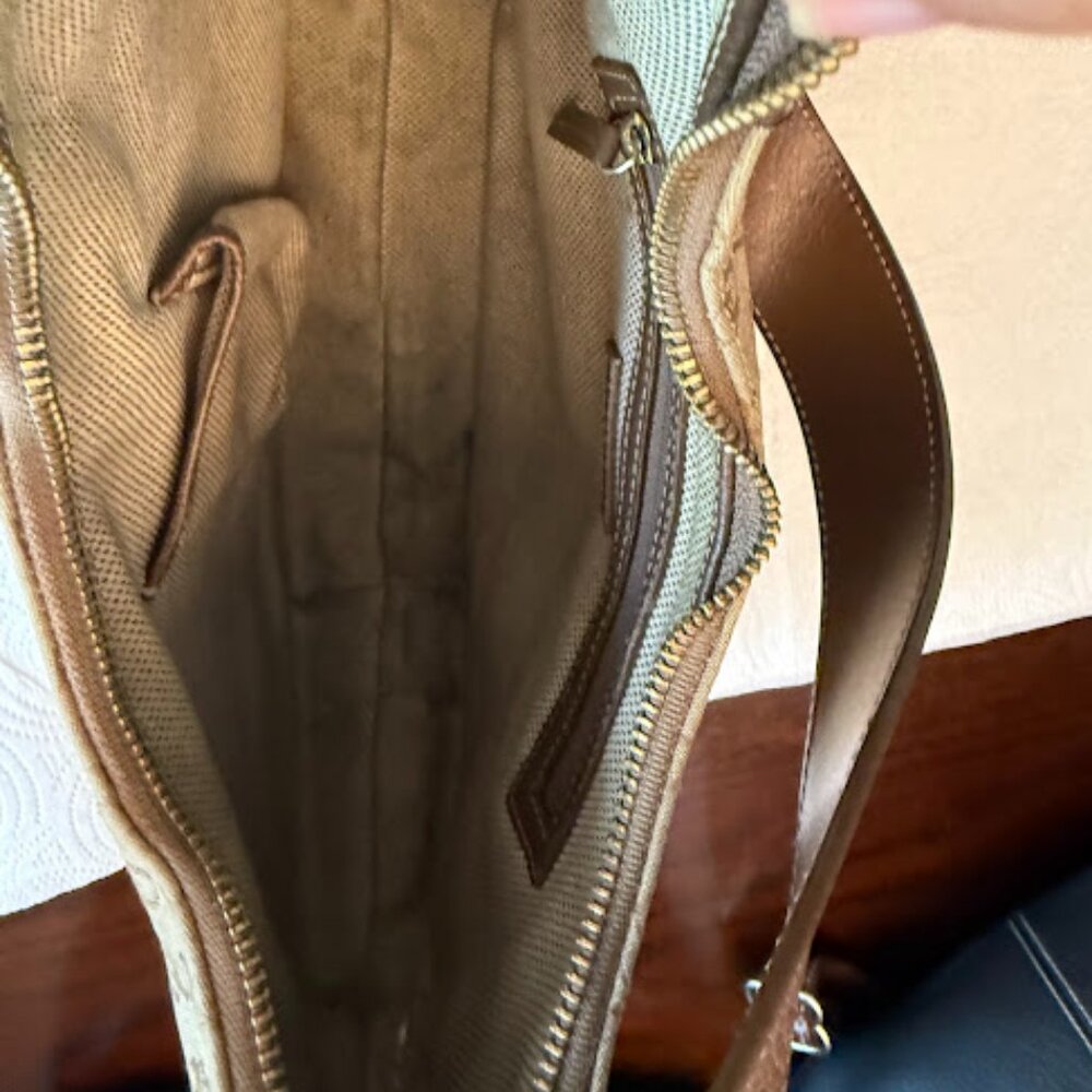 Dooney & Bourke Vintage Brown Leather DB Shoulder bag - Picture 7 of 14